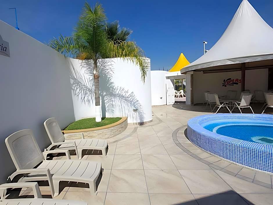 Hotel Splash Inn