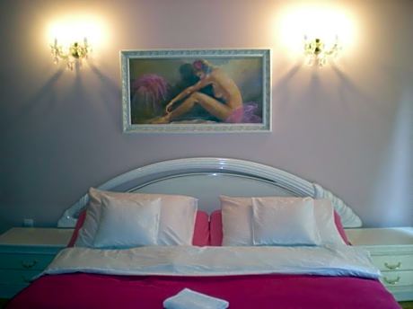 Deluxe Double Room with Bath