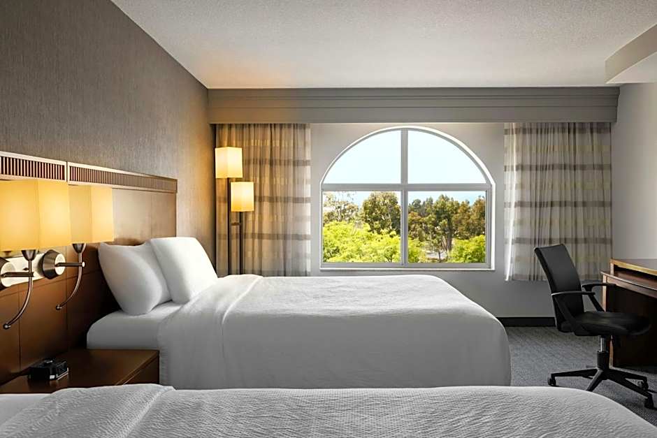 Courtyard by Marriott Ventura Simi Valley