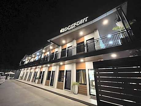 Rockfort Hotel