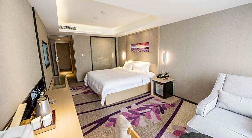 Lavande Hotel Shenzhen Baoan Haiya Binfen City Branch