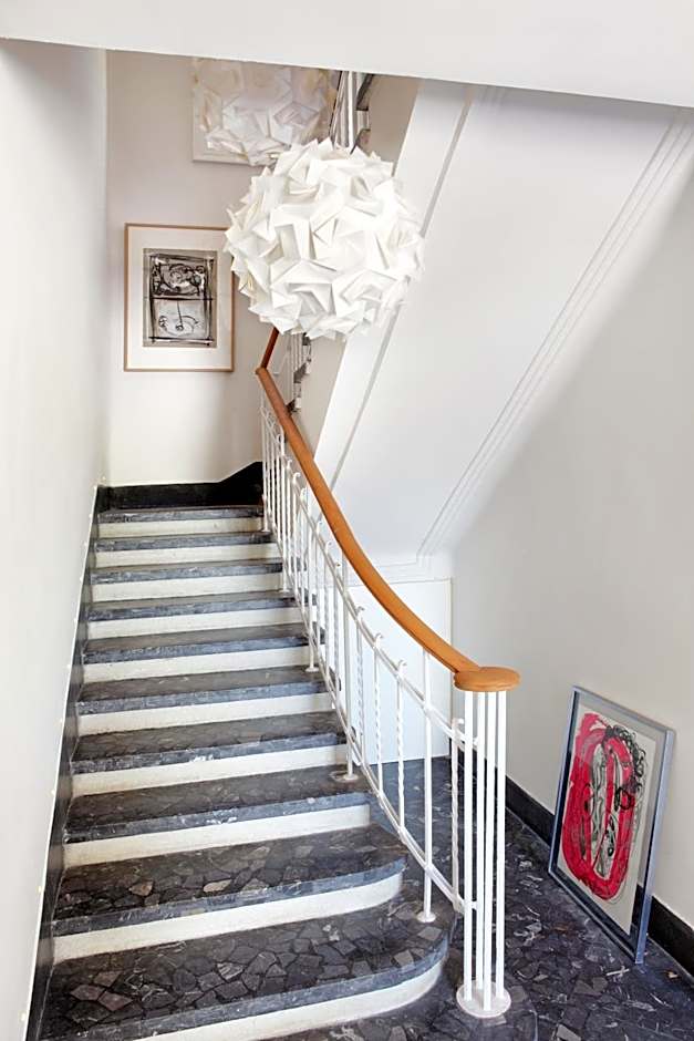 Box Art Hotel - La Torre