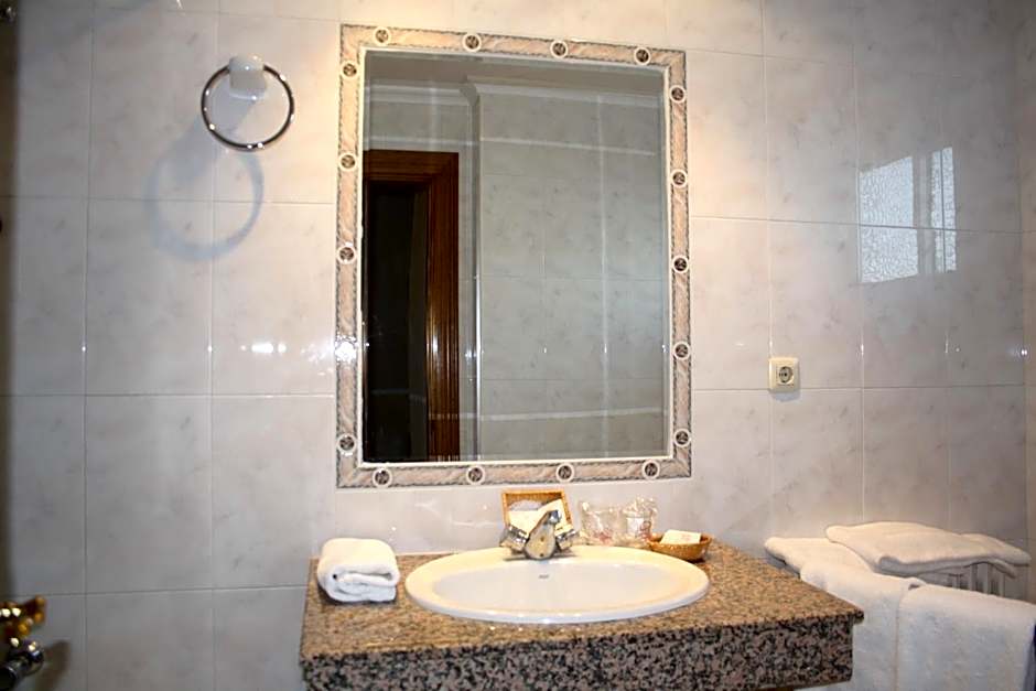 Hotel Cuatro Calzadas