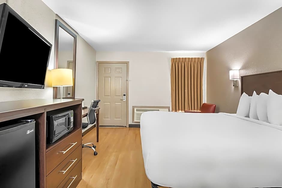 Rodeway Inn