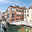 Hotel San Moise
