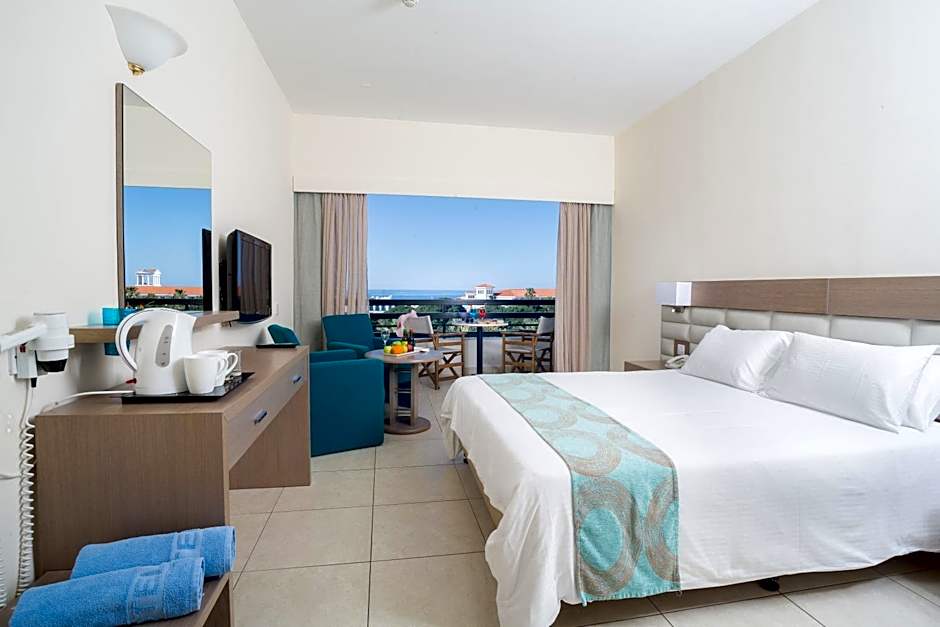 Avanti Hotel