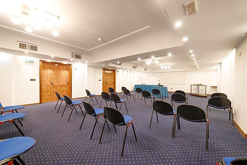 Hotel Sakura, Sure Hotel Collection by Best Western