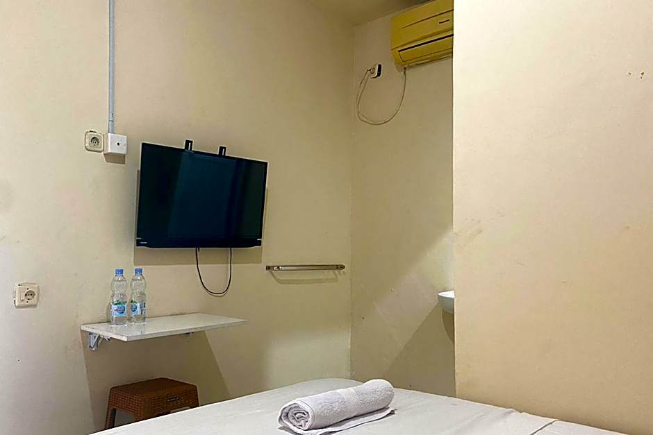 CK Homestay Syariah near Lippo Plaza Jambi Mitra RedDoorz