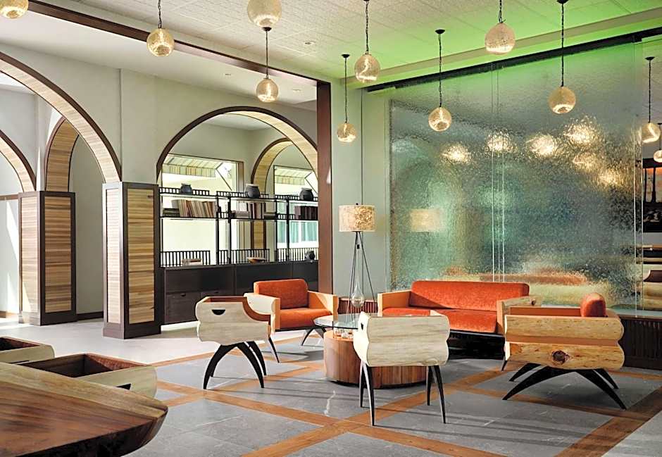 Sanctity Hotel Rancho Cucamonga, Tapestry Collection Hilton