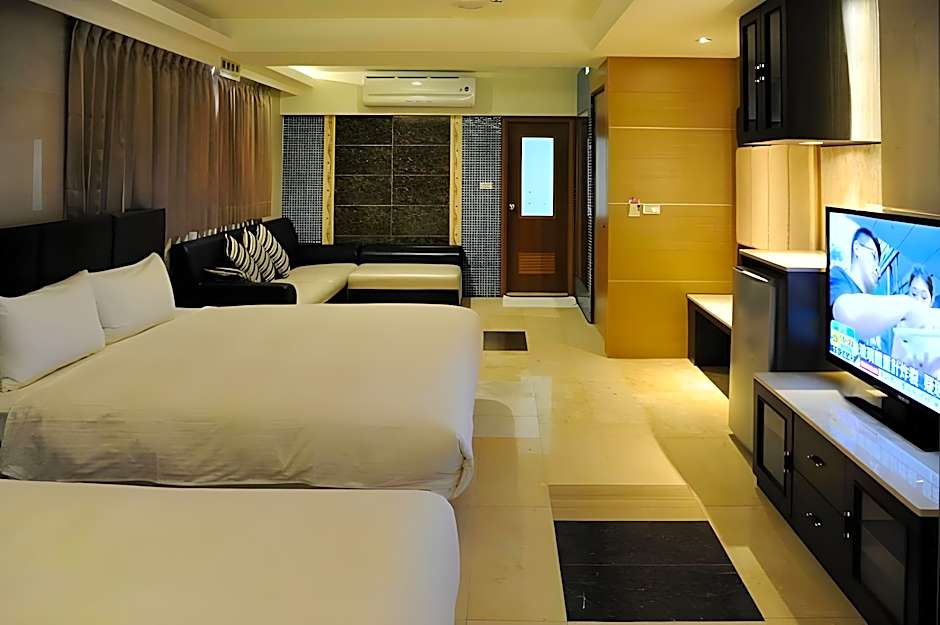 Michelle Hotel