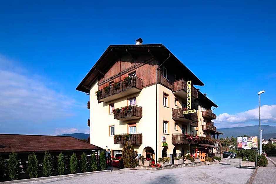 Albergo Bucaneve