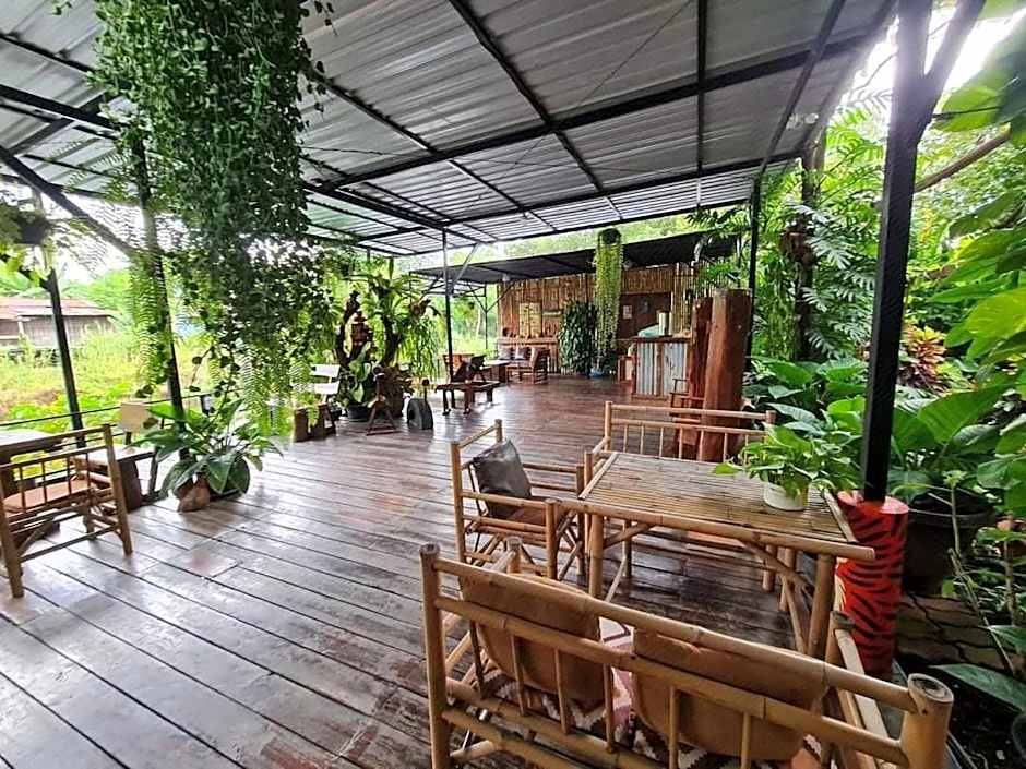Baan Canalee
