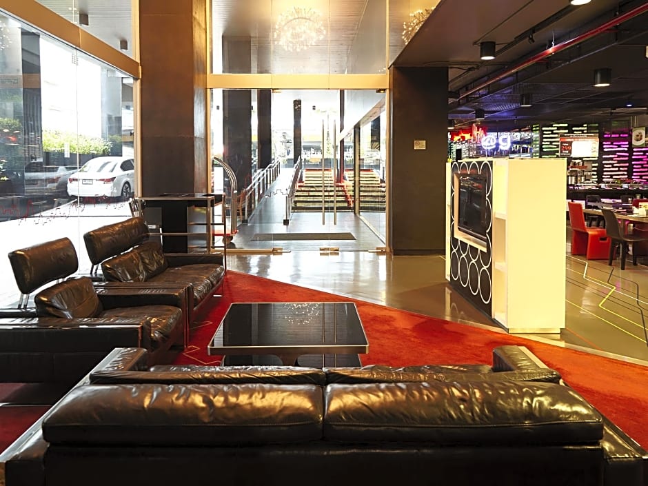 Galleria 10 Sukhumvit By Compass Hospitality