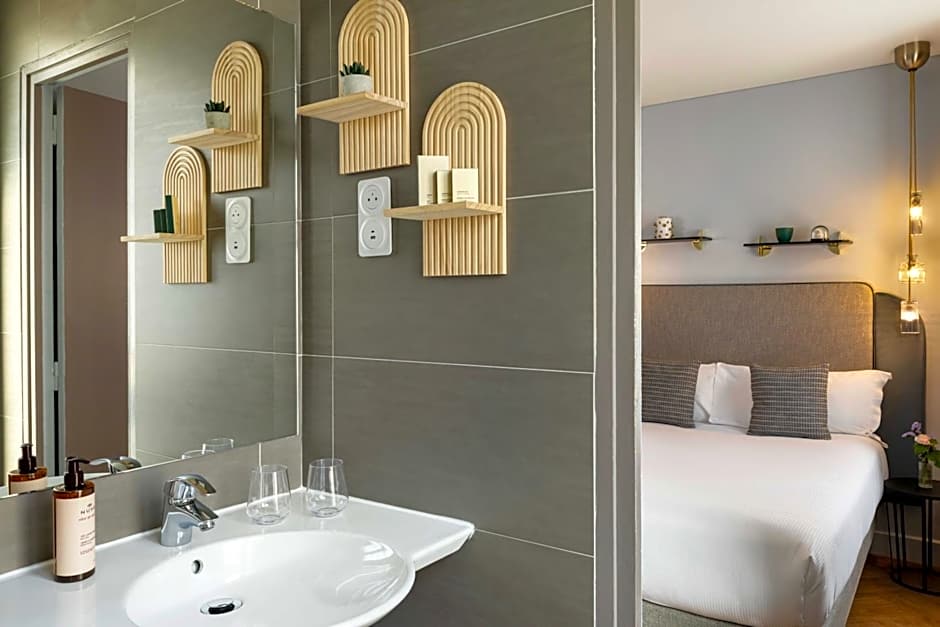 Eiffel Saint Charles