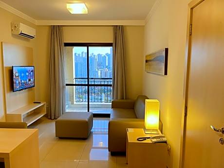 Super Luxury Suite with Cot