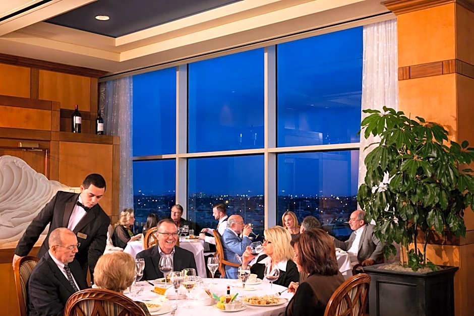 Moody Gardens Hotel Spa And Convention Center