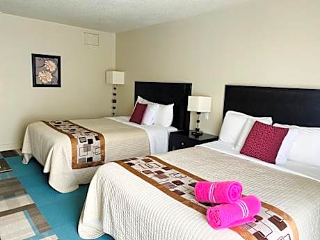 Classic Queen Room with Two Queen Beds