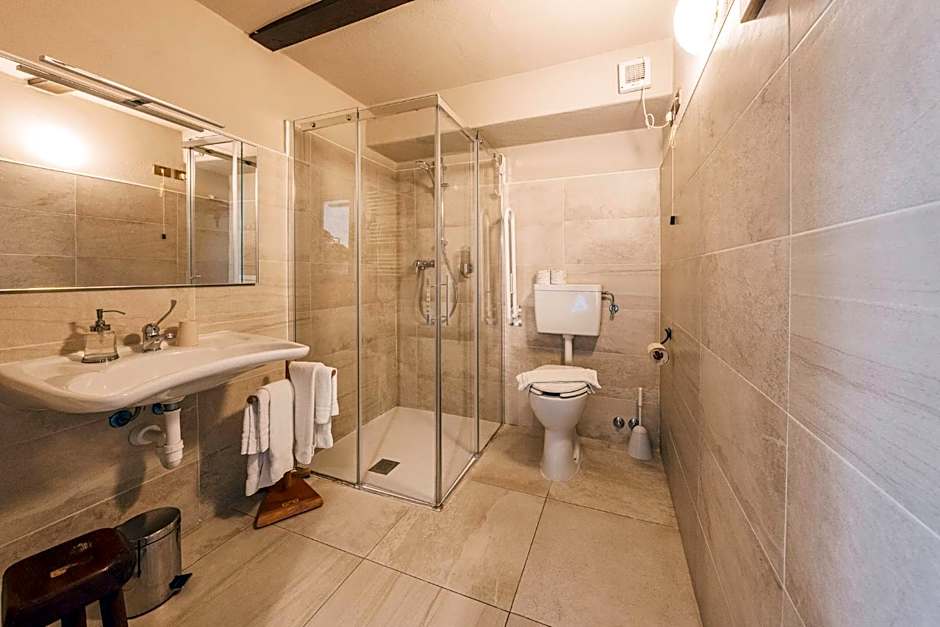 Albergo Locanda Mistral