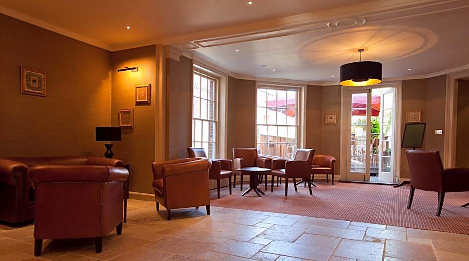 The Rose & Crown Hotel