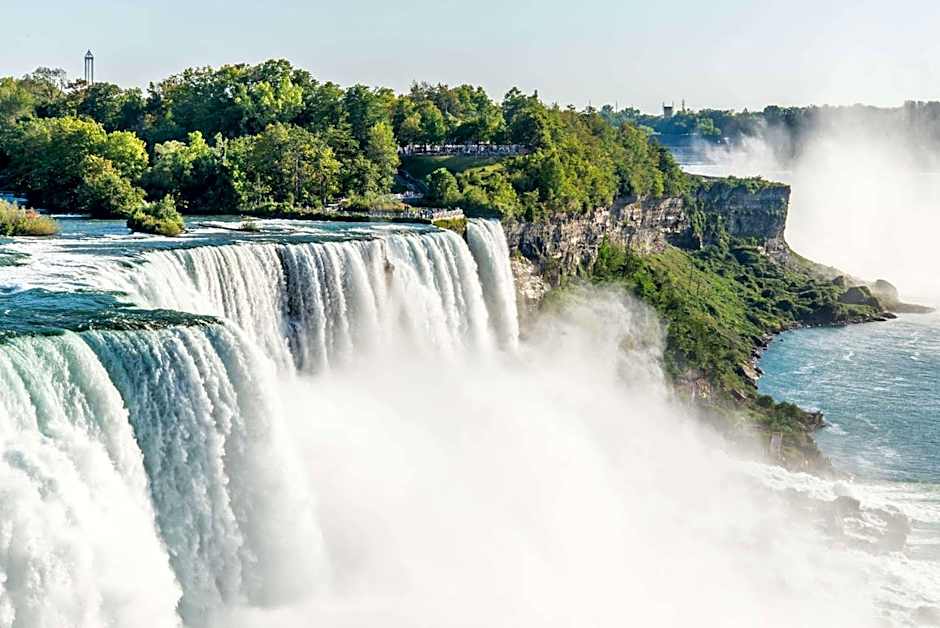 Super 8 by Wyndham Niagara Falls