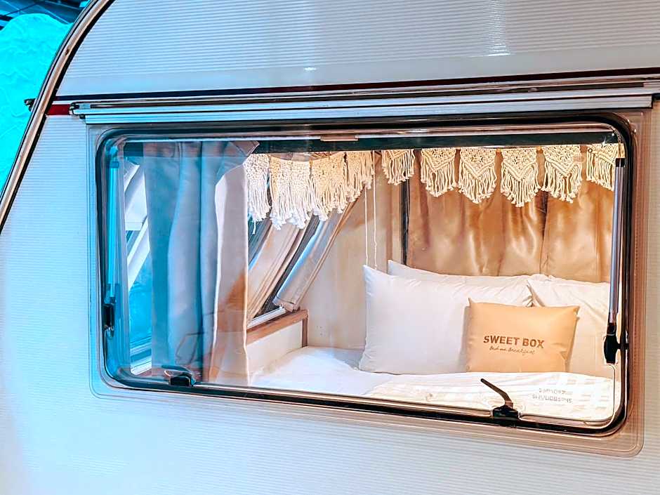 Sweet Box Bed and Breakfast