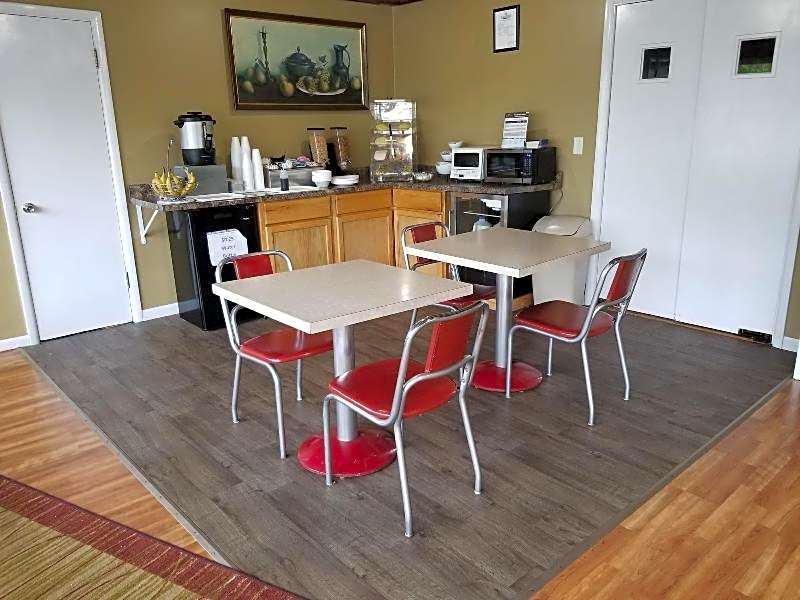 Hillcrest Motel