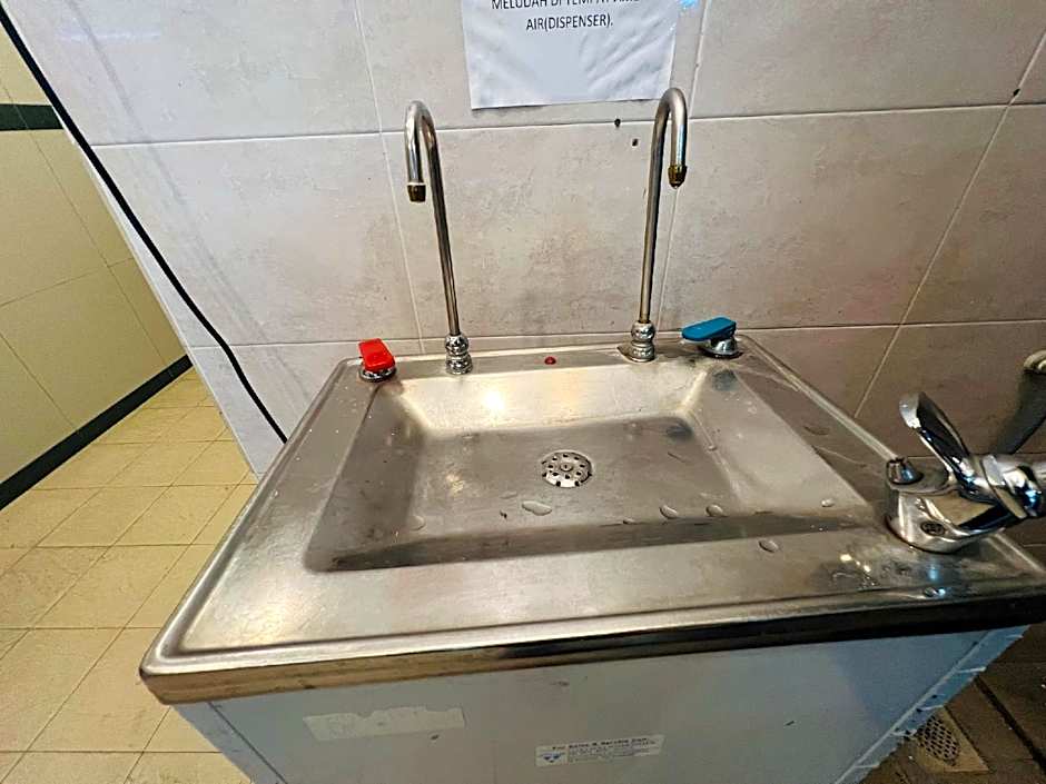 Burmahtel Hotel