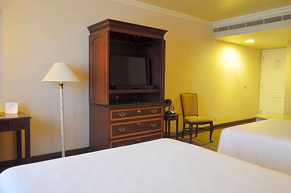 Best Western Plus Nuevo Laredo Inn & Suites