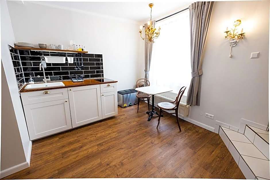 Boutique Charme Apartments 10