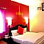 La Casa Hotel