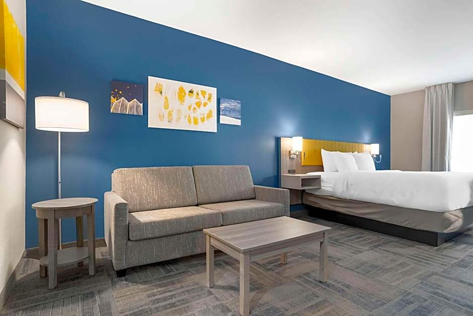 Comfort Inn & Suites