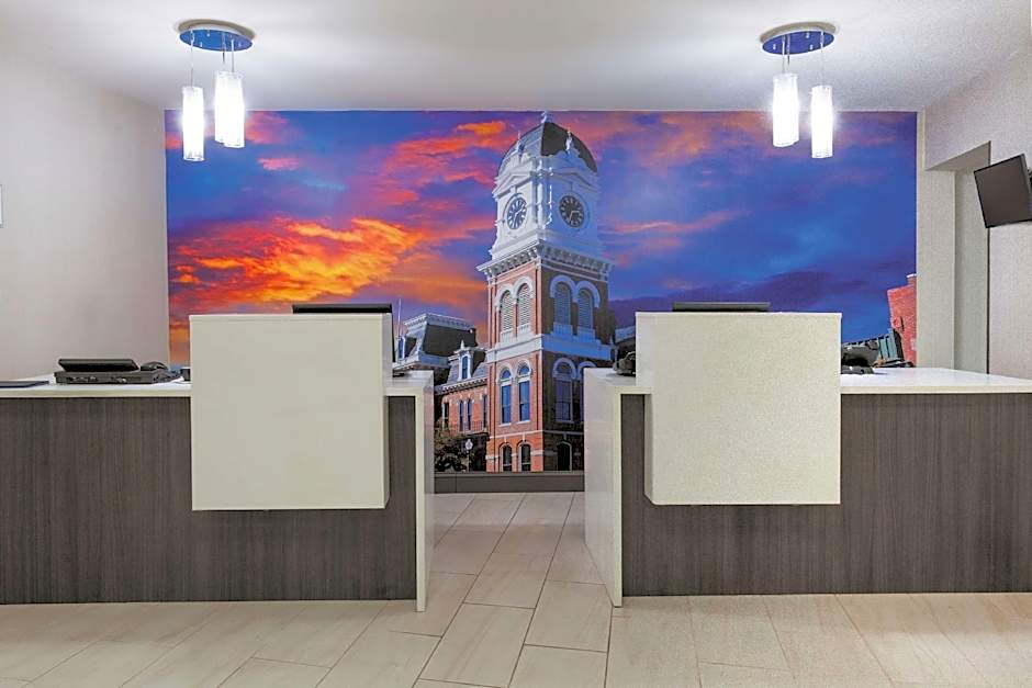 La Quinta Inn & Suites by Wyndham Covington