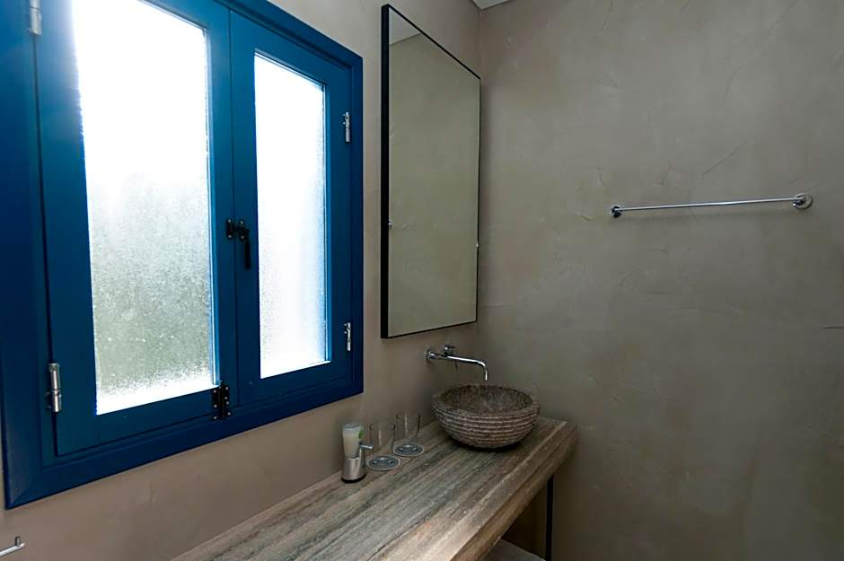 Hylatio Tourist Village