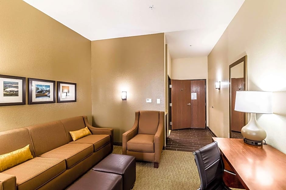 Comfort Suites Grand Prairie - Arlington North