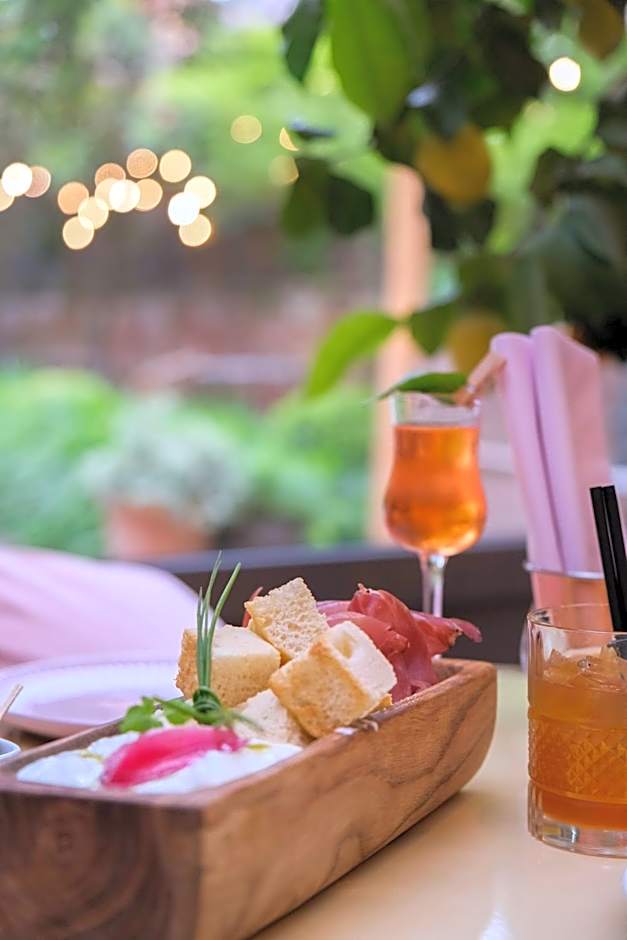 Boutique Hotel SOCLO