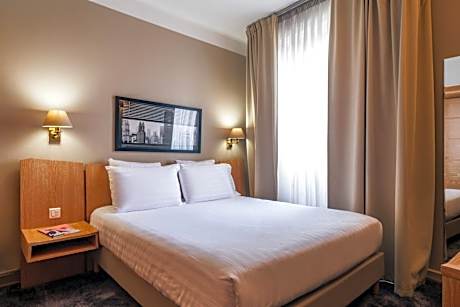 Classic Double Room - Breakfast Included