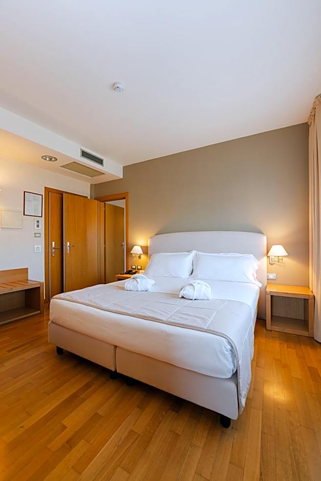 Hotel Touring