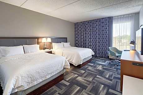 Superior Queen Room with Two Queen Beds - Non-Smoking