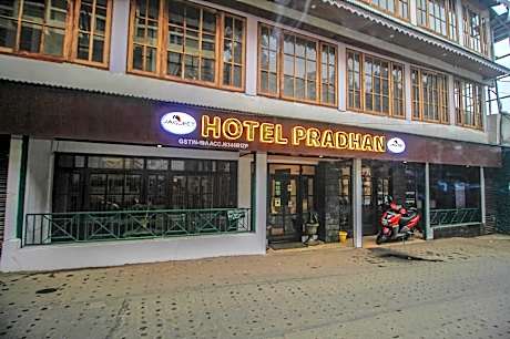 JAGJEET HOTEL PRADHAN