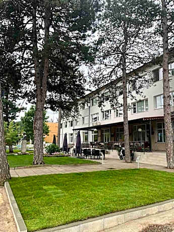 Комплекс Маджарово