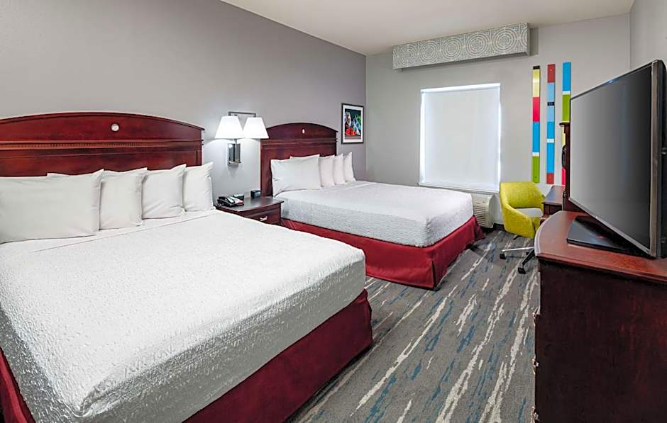 Hampton Inn By Hilton & Suites Texarkana, Tx