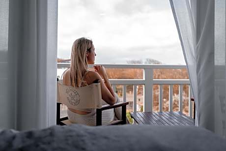 Three-Bedroom Apartment - Oceanfront