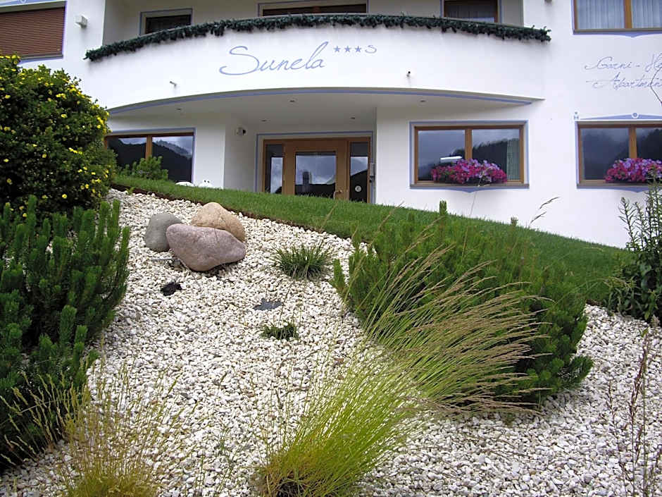 Apartments Sunela