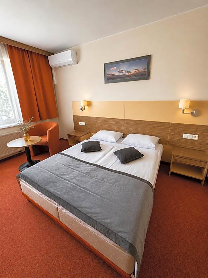Info Hotel