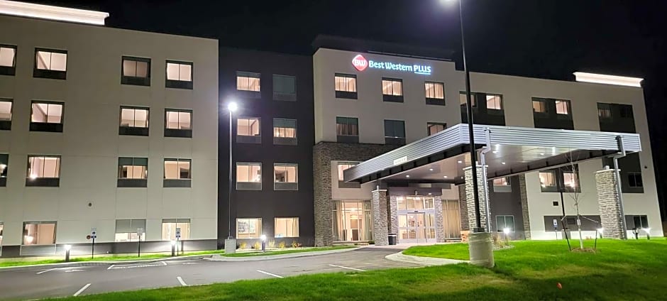 Best Western Plus Grand Rapids MN