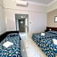 Club Hotel