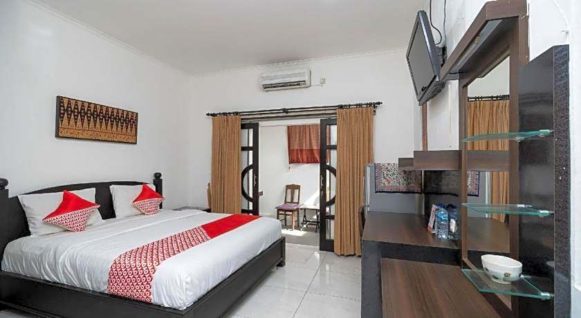 Super OYO 2417 Panen House