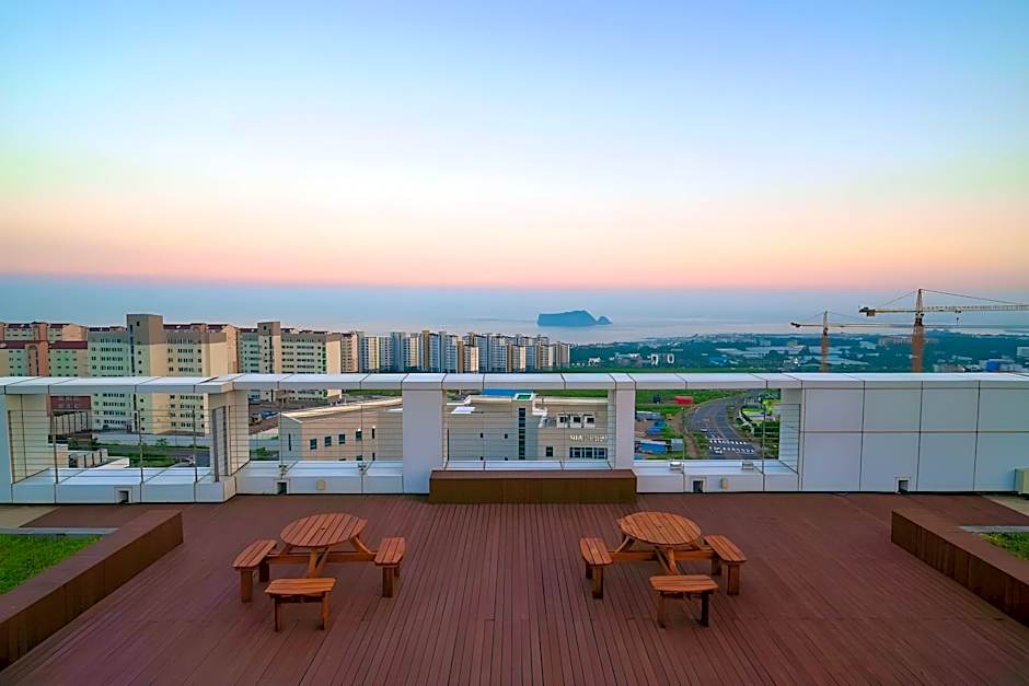 Shinshin Hotel Jeju Worldcup