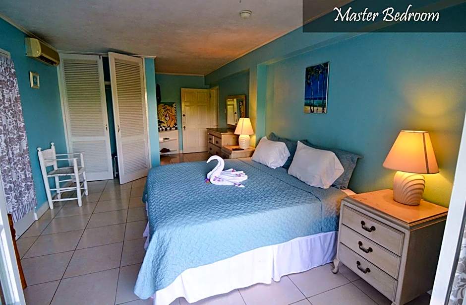 Moon San Villa at the Blue Lagoon