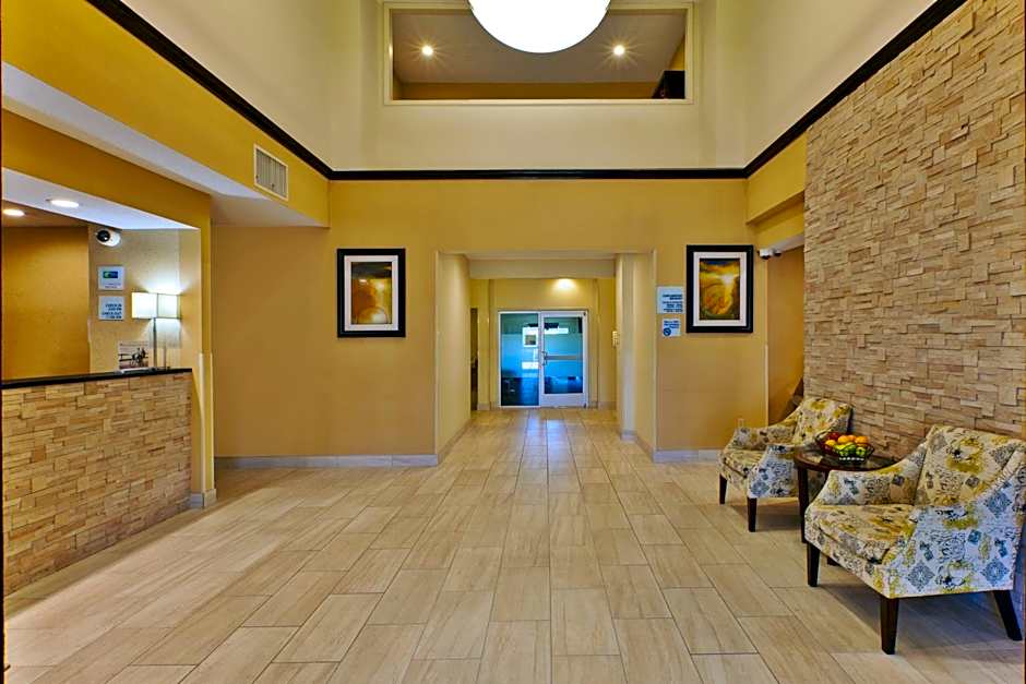 Country Inn & Suites by Radisson, Benton Harbor-St. Joseph, MI